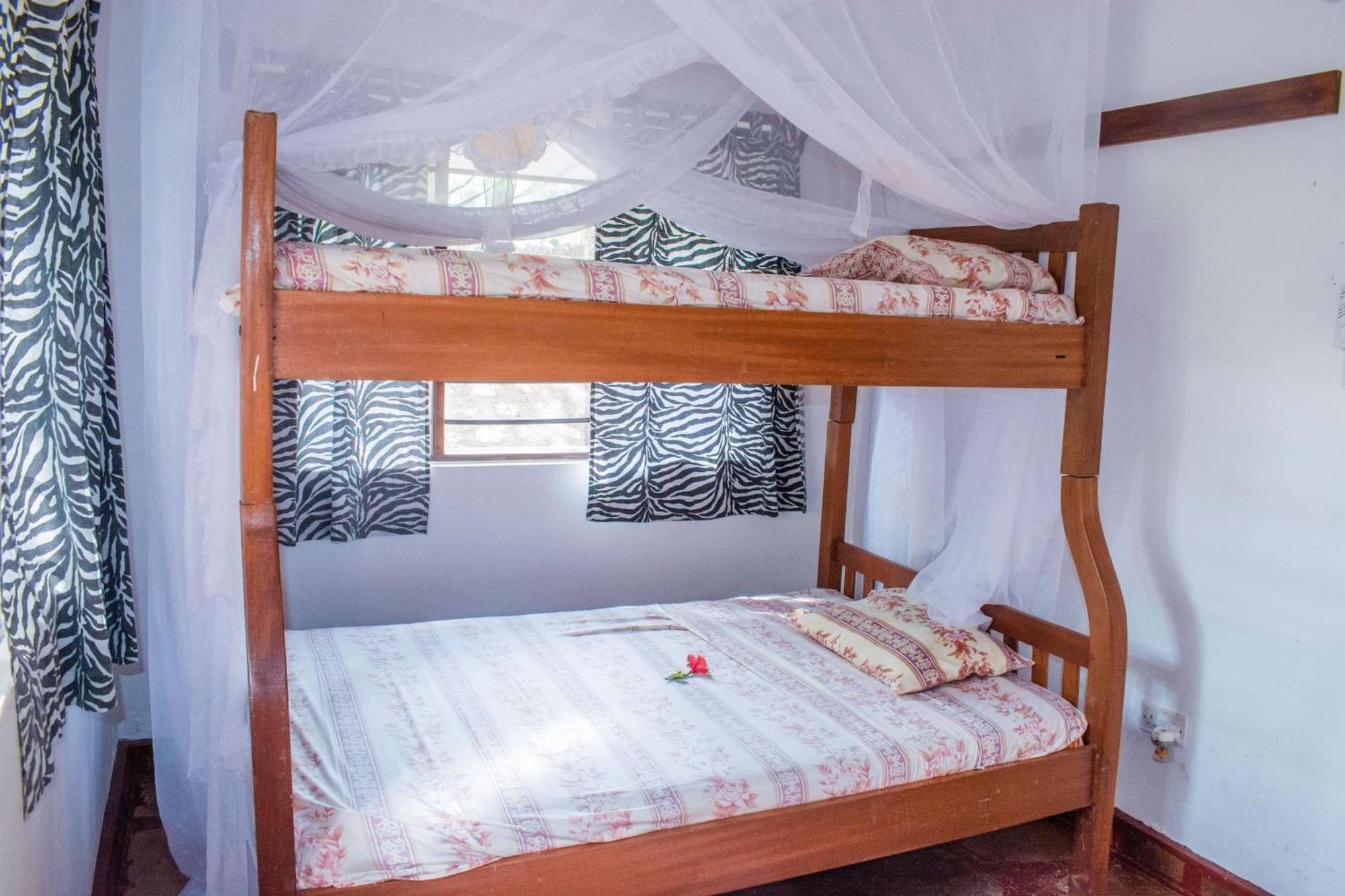 Kijani Cottages In Diani Diani Beach Εξωτερικό φωτογραφία