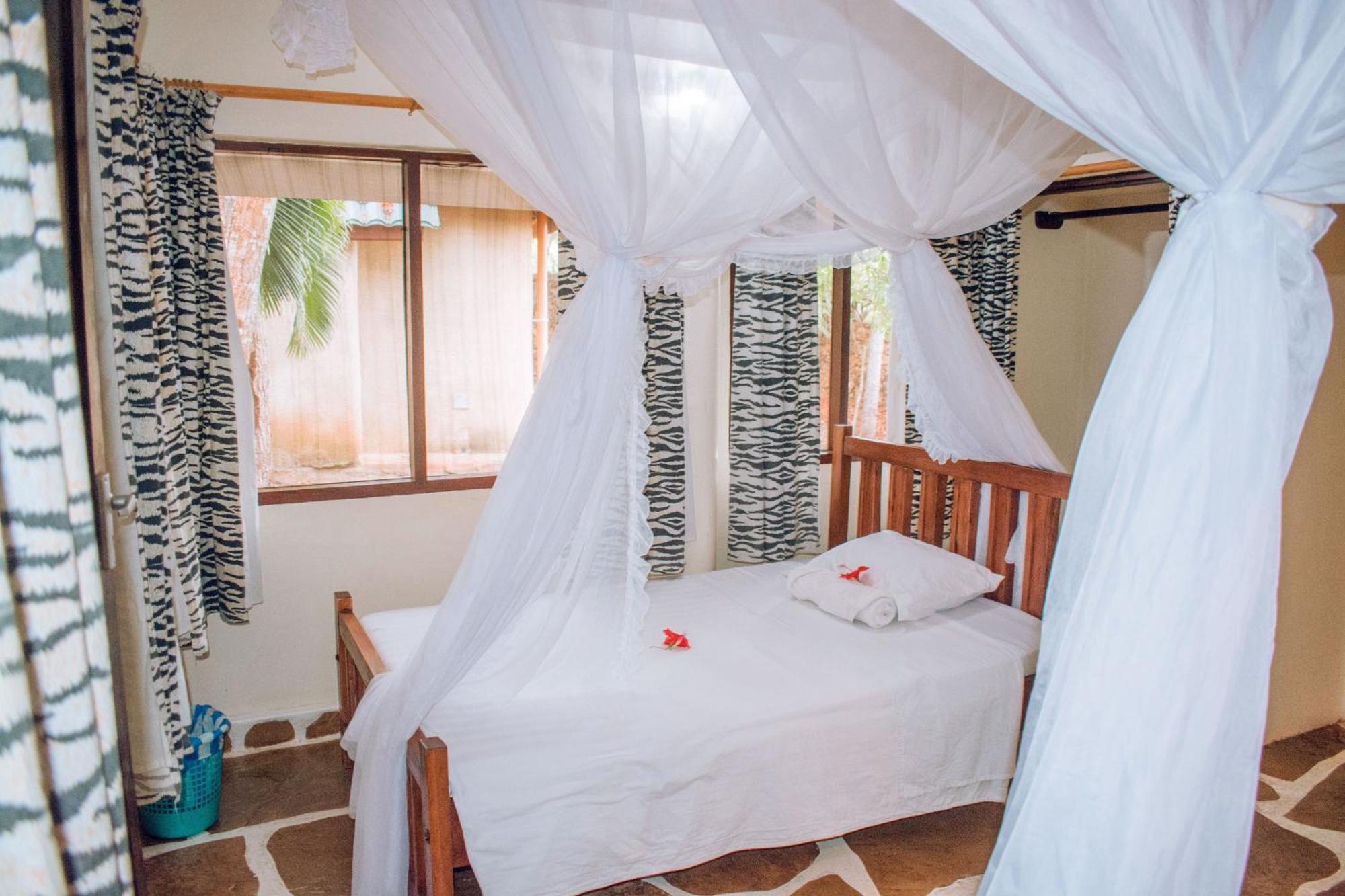 Kijani Cottages In Diani Diani Beach Εξωτερικό φωτογραφία