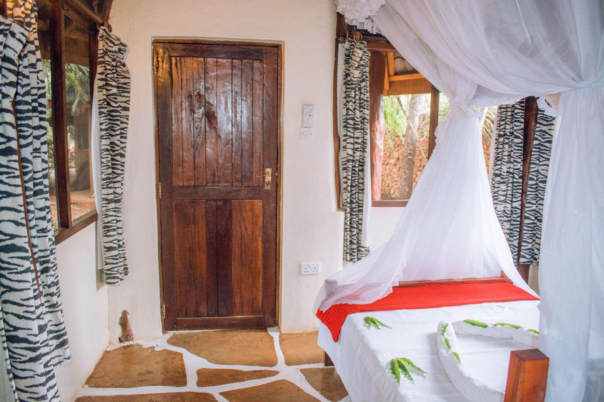 Kijani Cottages In Diani Diani Beach Εξωτερικό φωτογραφία