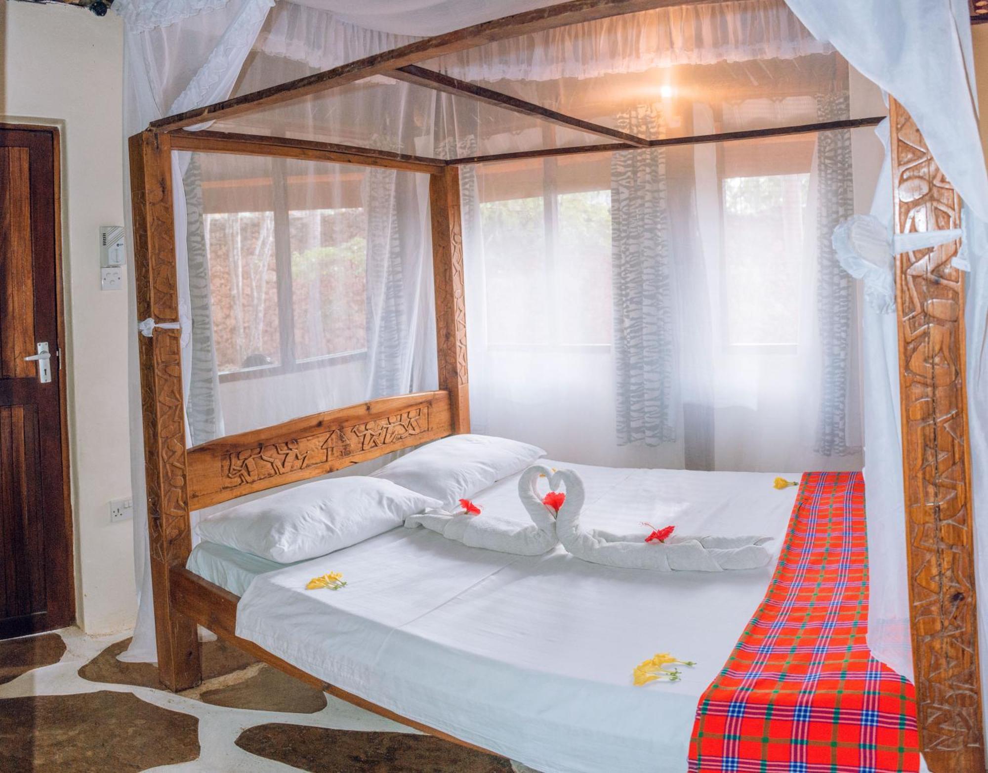 Kijani Cottages In Diani Diani Beach Εξωτερικό φωτογραφία