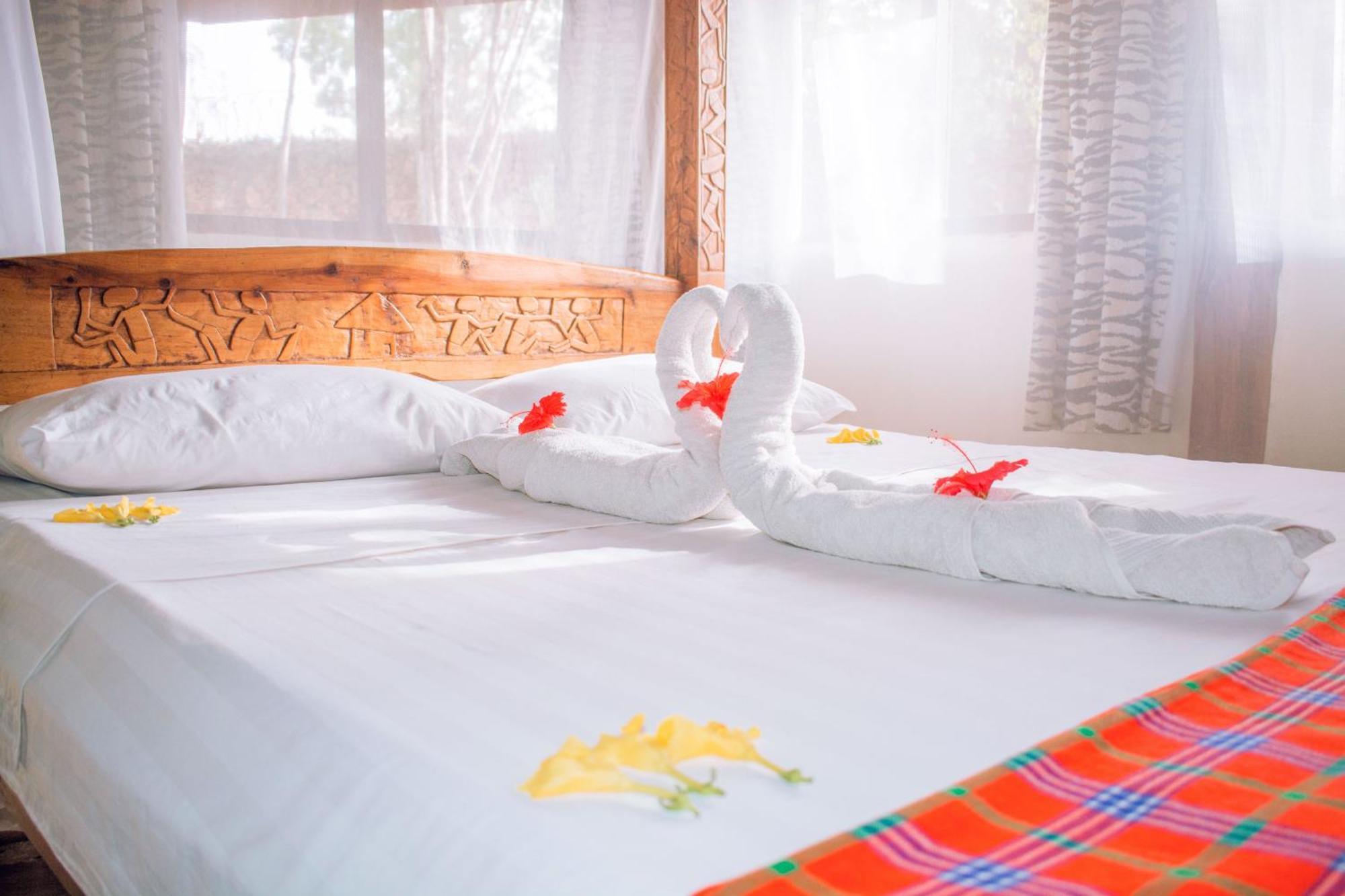 Kijani Cottages In Diani Diani Beach Εξωτερικό φωτογραφία