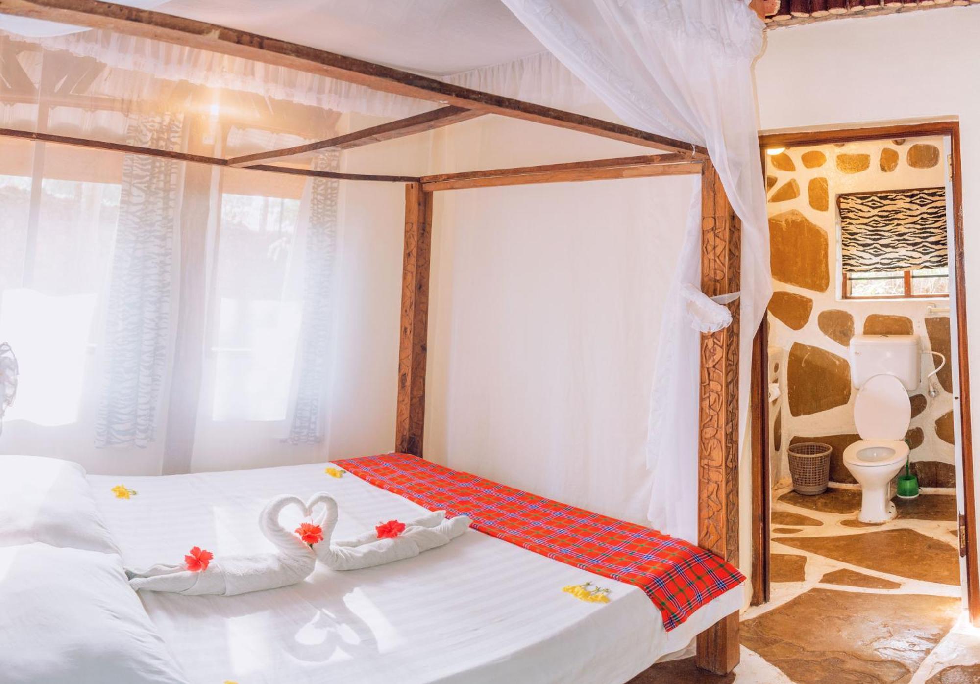 Kijani Cottages In Diani Diani Beach Εξωτερικό φωτογραφία